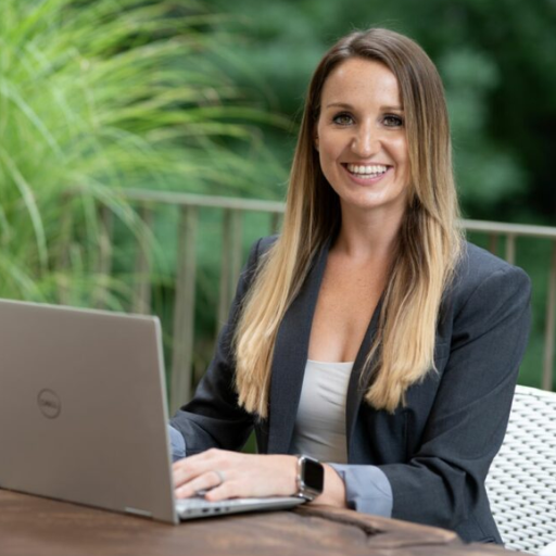 Jessica Turner, Bank Branch Manager